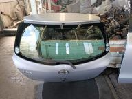 Фотография Дверь задняя TOYOTA VITZ 2009г.