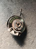 Фотография Ступица передняя левая TOYOTA VITZ 2009г.