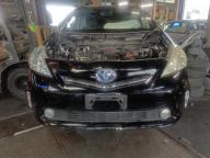 Фотография Ноускат TOYOTA PRIUS ALPHA 2012г.