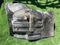 Фотография Подкрылок передний правый MITSUBISHI CANTER 1994г.