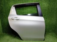 Фотография Дверь задняя правая TOYOTA VITZ 2011г.