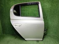 Фотография Дверь задняя правая TOYOTA VITZ 2004г.