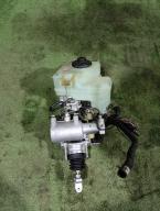 Фотография Главный тормозной TOYOTA AQUA 2013г.