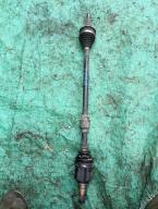 Фотография Привод передний правый TOYOTA VITZ 2012г.