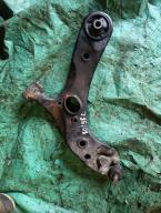 Фотография Рычаг передний левый TOYOTA PRIUS 2010г.