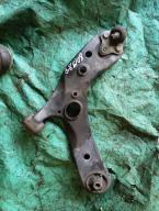 Фотография Рычаг передний правый TOYOTA PRIUS 2010г.