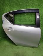 Фотография Дверь задняя правая TOYOTA AQUA 2013г.