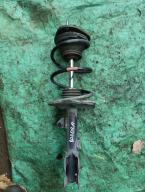 Фотография Стойка передняя правая TOYOTA PRIUS 2005г.