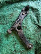 Фотография Рычаг передний правый TOYOTA PRIUS 2005г.