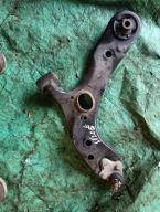 Фотография Рычаг передний левый TOYOTA PRIUS 2010г.