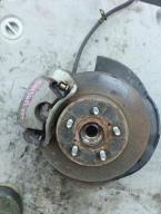 Фотография Ступица передняя левая TOYOTA PRIUS 2016г.