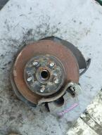 Фотография Ступица передняя правая TOYOTA PRIUS 2015г.