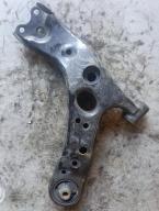 Фотография Рычаг передний правый TOYOTA PRIUS 2014г.