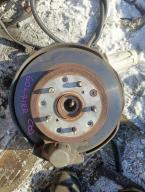 Фотография Ступица задняя правая TOYOTA BREVIS 2002г.