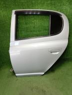 Фотография Дверь задняя левая TOYOTA VITZ 2004г.