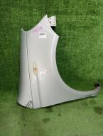 Фотография Крыло правое TOYOTA VITZ 2004г.