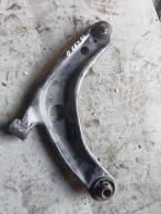 Фотография Рычаг передний правый TOYOTA AQUA 2014г.