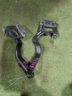 Фотография Петля капота комплект TOYOTA PRIUS 2011г.