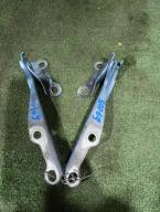 Фотография Петля капота комплект TOYOTA VITZ 2002г.