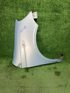 Фотография Крыло правое TOYOTA VITZ 2004г.