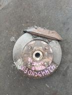 Фотография Ступица передняя правая MAZDA DEMIO 1997г.