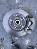 Фотография Ступица передняя левая TOYOTA PRIUS 2009г.