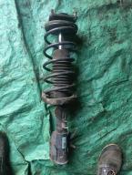 Фотография Стойка передняя левая TOYOTA PRIUS 2010г.