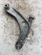 Фотография Рычаг передний правый TOYOTA VITZ 2015г.