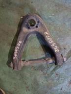 Фотография Рычаг передний правый NISSAN ATLAS 1994г.