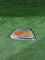 Фотография Поворотник к фаре правый TOYOTA MARKII 1998г.