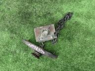 Фотография Крепление запаски HINO DUTRO 2005г.