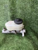 Фотография Главный тормозной TOYOTA WINDOM 1997г.