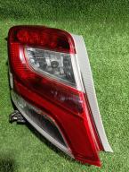 Фотография Стоп-сигнал левый TOYOTA VITZ 2014г.