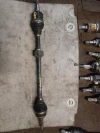 Фотография Привод передний правый TOYOTA ISIS 2012г.