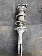 Фотография Стойка передняя левая TOYOTA VITZ 2001г.