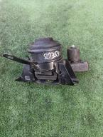 Фотография Подушка двигателя правая TOYOTA AQUA 2013г.