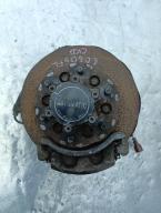 Фотография Ступица передняя левая NISSAN DATSUN 1998г.