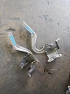 Фотография Петля капота комплект TOYOTA AQUA 2011г.