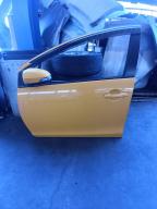 Фотография Дверь передняя левая TOYOTA AQUA 2012г.