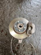 Фотография Ступица передняя левая TOYOTA PRIUS 2008г.