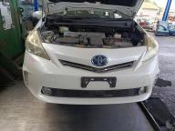 Фотография Ноускат TOYOTA PRIUS ALPHA 2012г.