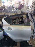 Фотография Дверь задняя правая TOYOTA AQUA 2013г.