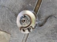 Фотография Ступица передняя правая TOYOTA VITZ 2006г.