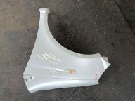 Фотография Крыло левое TOYOTA VITZ 2004г.
