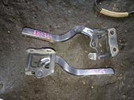 Фотография Петля капота комплект TOYOTA PRIUS 2011г.