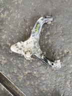 Фотография Рычаг передний правый NISSAN CARAVAN 2009г.