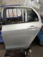 Фотография Дверь задняя левая TOYOTA VITZ 2005г.