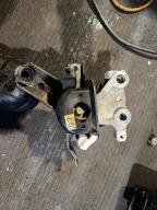 Фотография Подушка двигателя правая TOYOTA PRIUS ALPHA 2012г.