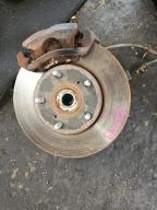 Фотография Ступица передняя левая TOYOTA VOXY 2006г.