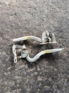 Фотография Петля капота комплект TOYOTA VITZ 2005г.